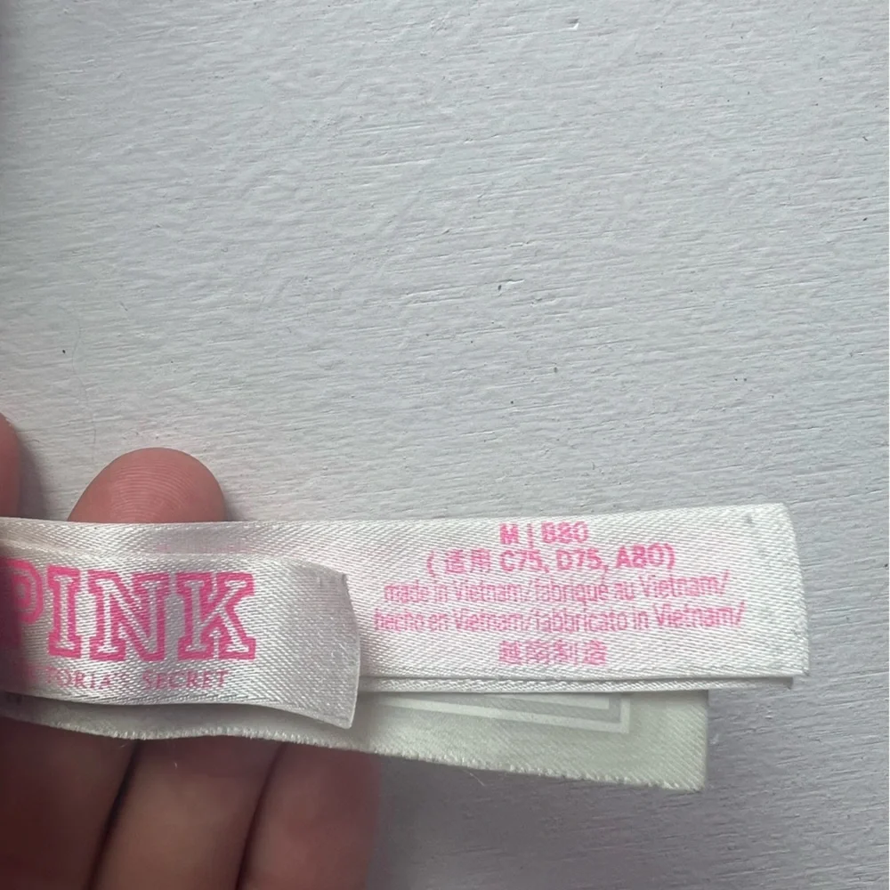 Pink brand navy bralette - Picture 2 of 3